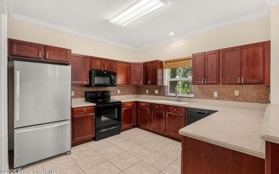 Active | 622 Cedar Side Circle NE, Palm Bay, FL 32905